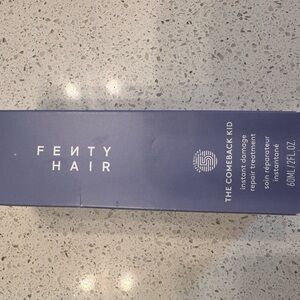Fenty Beauty The Comeback Kid Hair Treatment - Blue